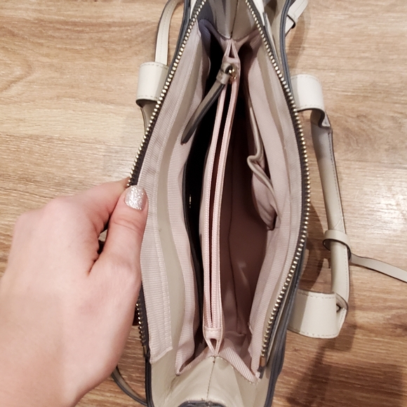 RADLEY London Light Beige/Grey Leather Bag - Picture 7 of 11